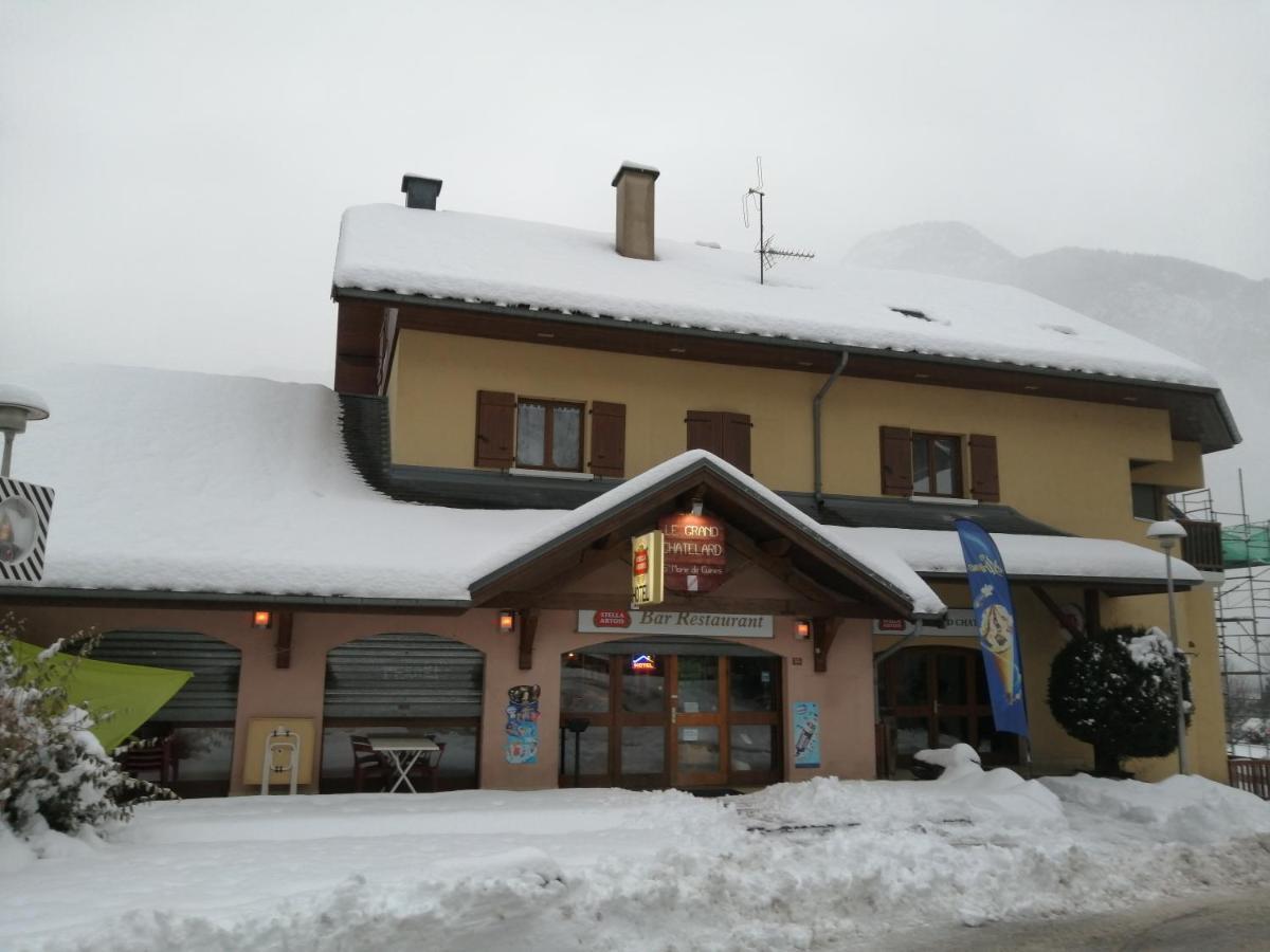 Le Grand Chatelard Hotel Bar Restaurant Sainte-Marie-de-Cuines Exterior foto
